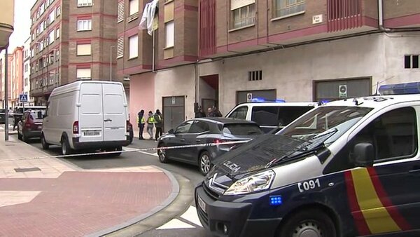 España | Detenido un jubilado de 74 años por enviar sobres con material incendiario a Pedro Sánchez