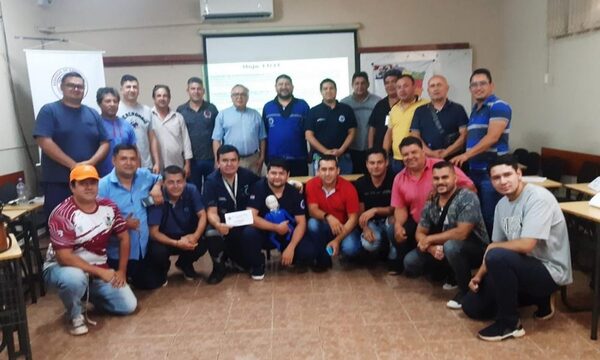 Choferes de ambulancias se capacitan para garantizar calidad del servicio