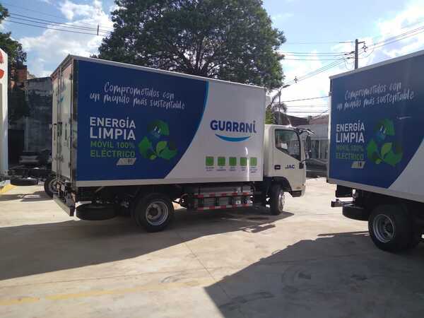 Alimentos Guaraní incorpora camiones eléctricos a su flota | 1000 Noticias