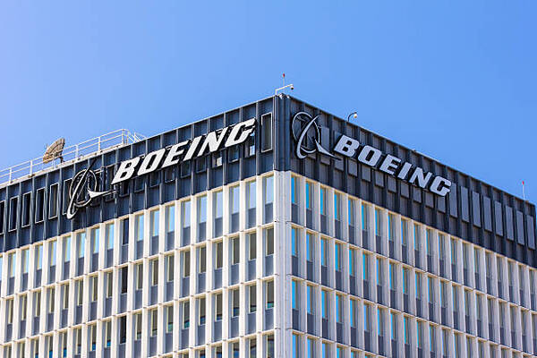 Boeing aumenta sus pérdidas un 17,44% en 2022, hasta US$ 4.935 millones - Revista PLUS