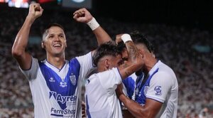 ¡Ameliano vuelve a hacer historia y conquista la Supercopa! - Radio Imperio