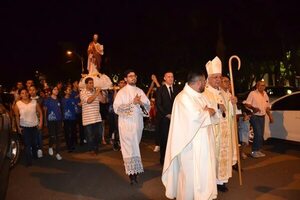 Cardenal pide “expulsar demonios” durante fiesta patronal de Caazapá - Nacionales - ABC Color