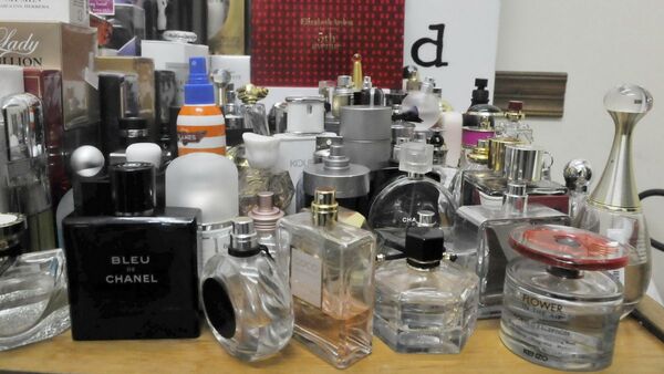 Preocupan amparos judiciales que suspenden control de cosméticos