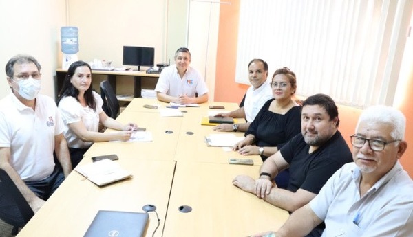 MOPC actualizará datos de pobladores del Bañado Tacumbú con apoyo del INE - .::Agencia IP::.