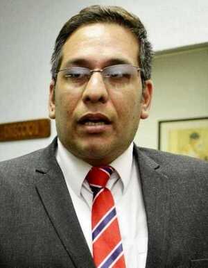 Juez hace lugar al pedido fiscal y desestima la denuncia por exacción contra el ex defensor del Pueblo - PDS RADIO Y TV
