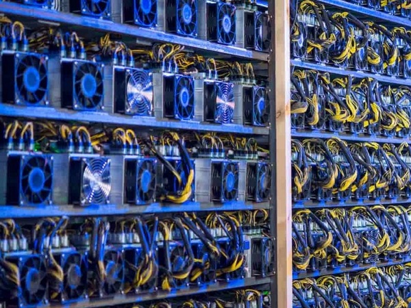 Mineros de criptomonedas enojados contra la ANDE - La Tribuna