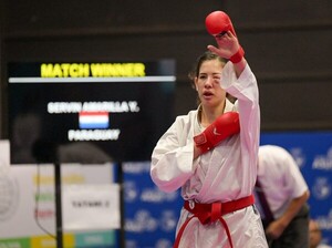 El simbólico ojo herido de Jennifer Servín - La Tribuna
