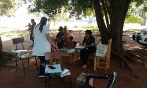 Comunidad ka´apoty recibe atención integral a su salud