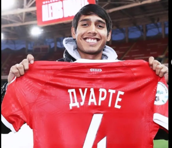 (Video) “Pulpito” ya chuta la pelota en Rusia