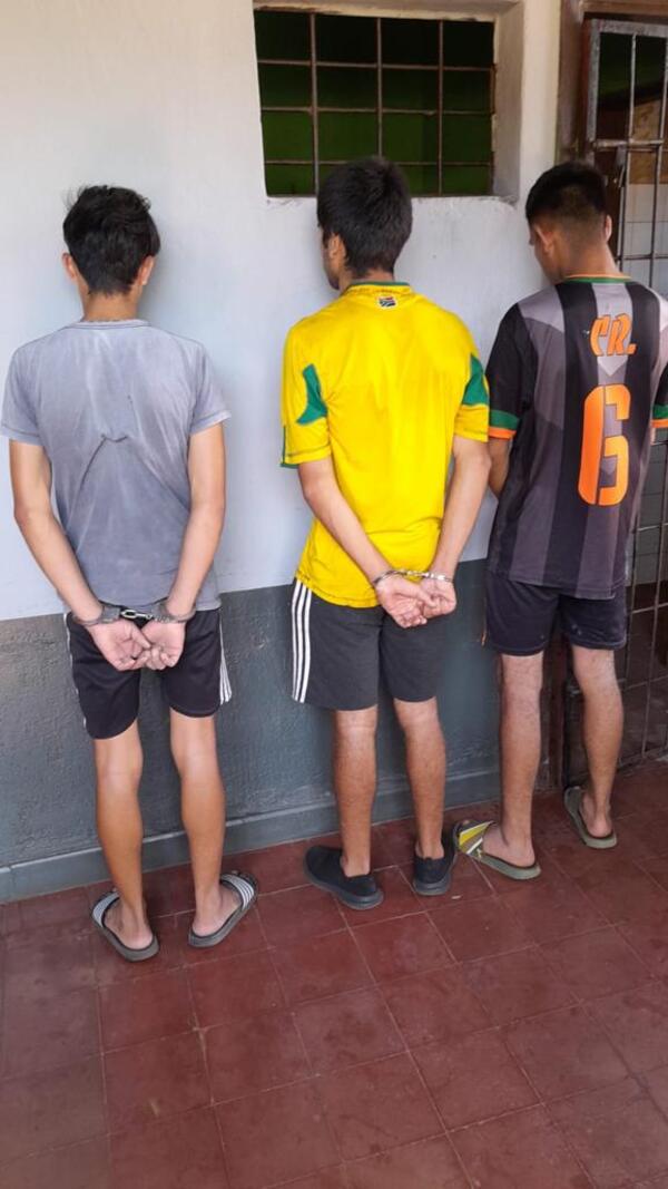 3 jóvenes aprehendidos por hurto de moto en barrio San Pedro