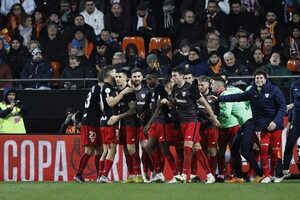 El Athletic vuelve a las semifinales a costa de un lamentable Valencia - Fútbol Internacional - ABC Color
