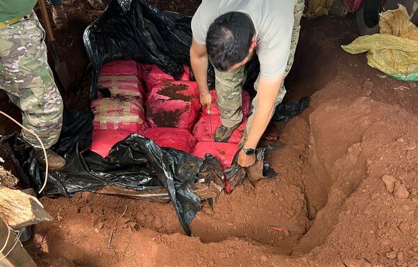 Desmantelan depósitos de marihuana e incautan casi 5 toneladas en Amambay - Megacadena — Últimas Noticias de Paraguay