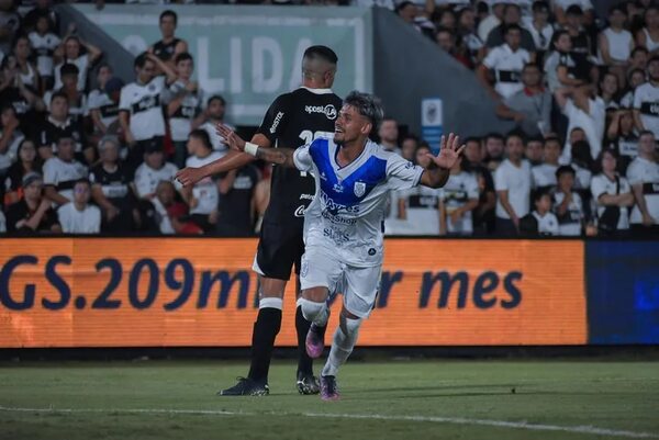 Elvio Vera: de la Liga de Atyrá a la hazaña con Ameliano - Fútbol - ABC Color