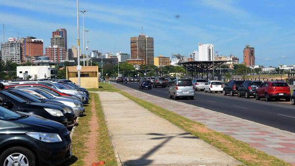 De momento, la Costanera quedará fuera del estacionamiento tarifado