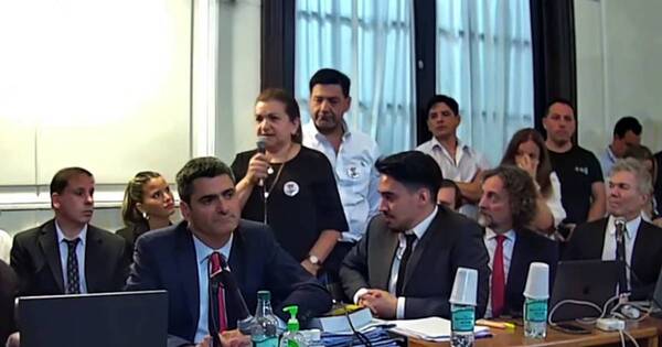 La Nación / Juicio Báez Sosa: “Que se pusieran a llorar no me conmovió”, dijo madre tras disculpas de rugbiers