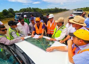 Verifican obras del Puente Héroes del Chaco y aseguran que terminará en plazo previsto - .::Agencia IP::.