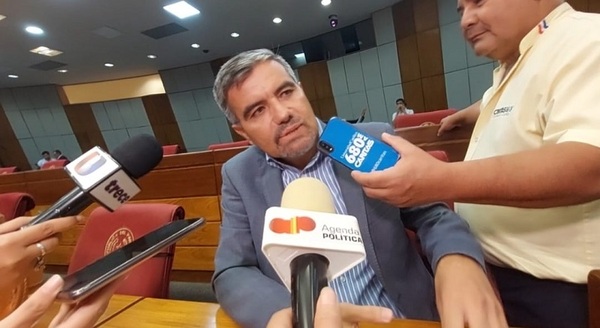 Diputado Acosta habla de «abrazo de la impunidad» para sacar «ventajas particulares»