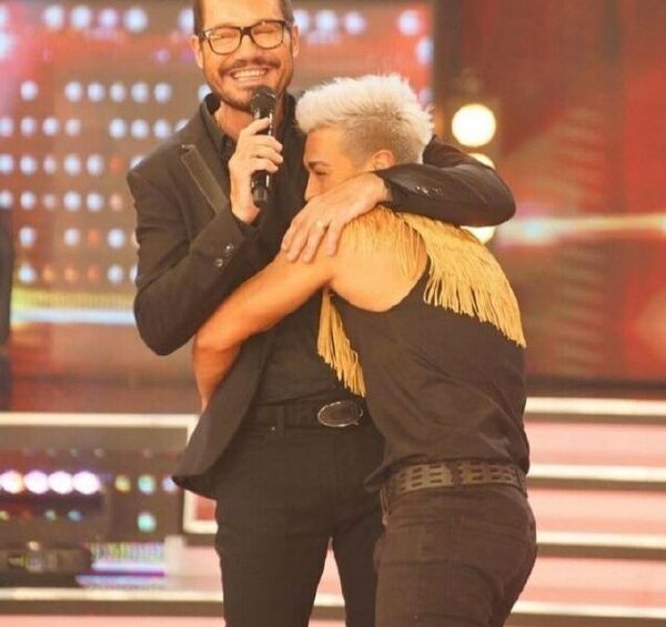 Emotiva dedicatoria de Moliniers a Tinelli: “Cambiaste mi vida”