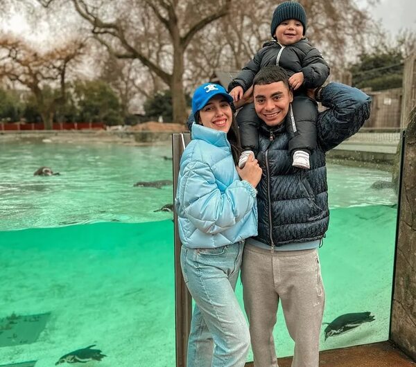 Miguel Almirón y su día a pura familia en el Zoológico de Londres - Gente - ABC Color