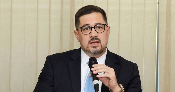 La Nación / “Sincericidio” de Abdo Benítez develó que está detrás del anuncio de la Embajada de EEUU, dice Ovelar