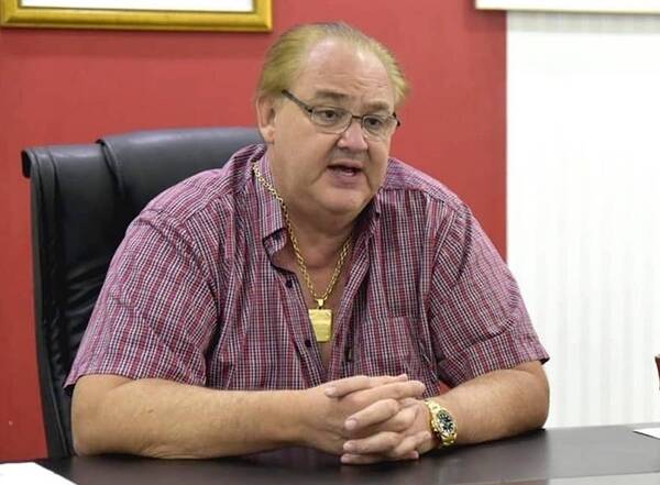Diario HOY | González Vaezken descabalga de su candidatura a senador