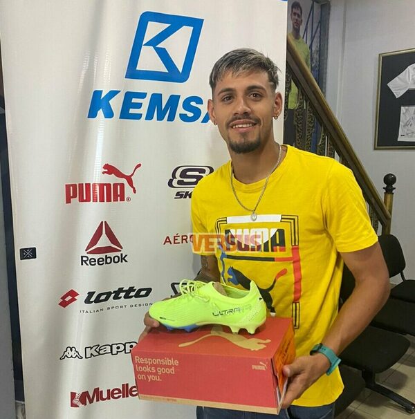 Elvio Vera agradece el gesto de Versus y jugará con botines nuevos