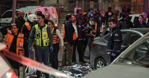 La Nación / Siete muertos en tiroteo frente a sinagoga de Jerusalén Este