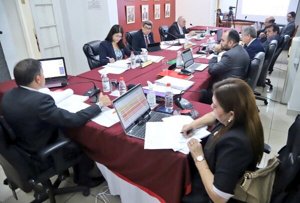 Suma y siguen los magistrados como candidatos a ministro de la Corte - La Tribuna