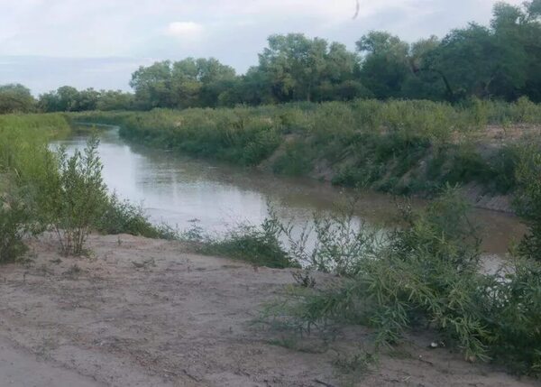 El río Pilcomayo sigue avanzando en la zona de General Díaz - Economía - ABC Color