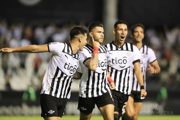 [VIDEO] Libertad se lleva el premio mayor en el último minuto