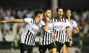 Libertad acorraló a Guaraní y festeja su victoria en el debut del torneo Apertura