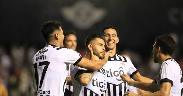 La Nación / Festejo agónico en La Huerta