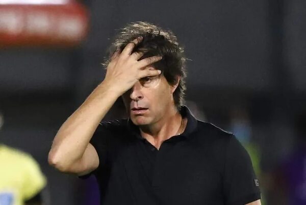 Garnero criticó los horarios de los partidos: “Las temperaturas son muy elevadas” - Libertad - ABC Color