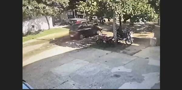 Malevos roban motocicleta en ¡26 segundos!