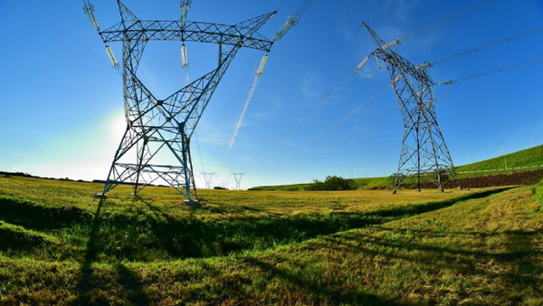 Explican por qué el 70% de los usuarios de la ANDE se quedaron sin energía
