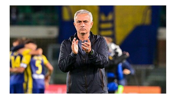 José Mourinho: "El Scudetto es del Napoli"