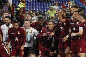 Venezuela logra el milagro ante Chile y se mete al hexagonal del sub’20 - Fútbol Internacional - ABC Color