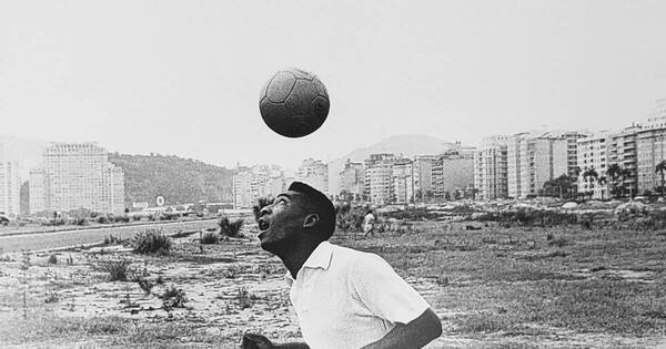 La Nación / El Rey Pelé, en la casa de Anselmita