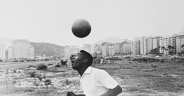 La Nación / El Rey Pelé, en la casa de Anselmita