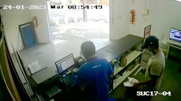 Capturan a supuesto asaltante serial en Fernando - Policiales - ABC Color