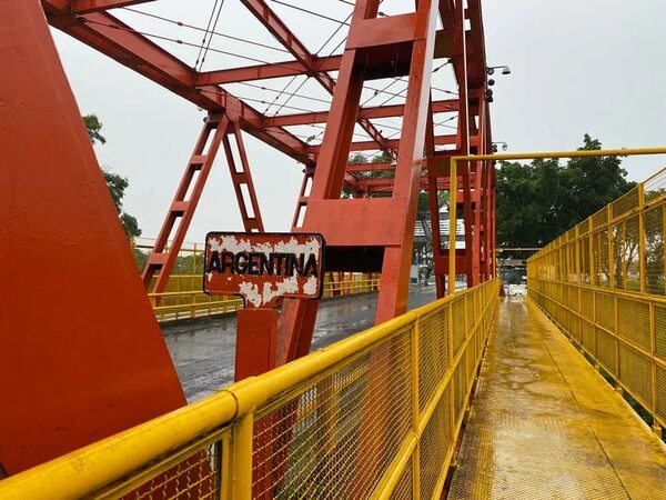 Argentina anuncia licitación para una nueva conexión eléctrica con Paraguay - Mundo - ABC Color
