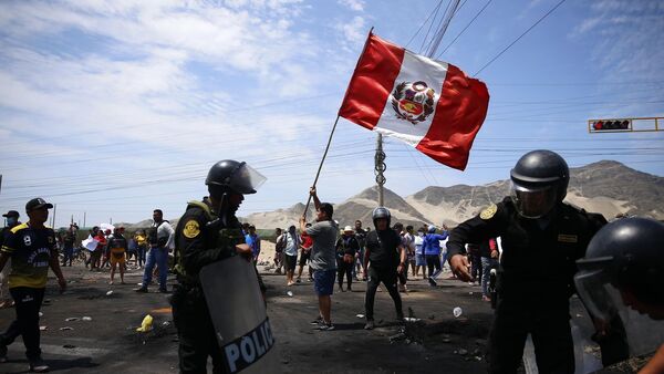 Perú: Confirman un muerto por represión a manifestantes en Lima - ADN Digital