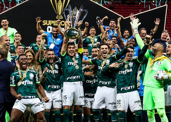Palmeiras con Gustavo Gómez ganó la Supercopa de Brasil - trece