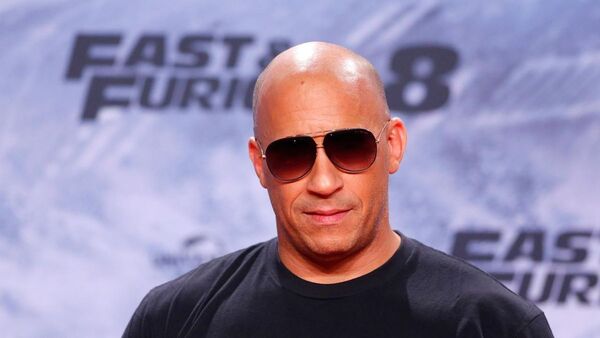 Vin Diesel prometió visitar Paraguay durante boda de Nadia Ferreira