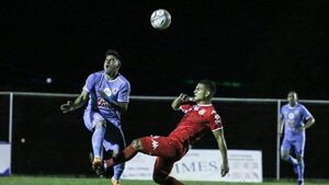 Dura pulseada entre equipos renovados