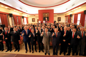 “EE.UU. menoscaba la imagen de personas honorables y de gran trayectoria” - El Independiente