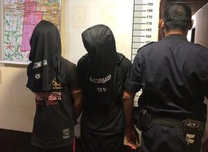 Detienen a dos motochorros que mantenían en zozobra a vecinos  - ABC en el Este - ABC Color