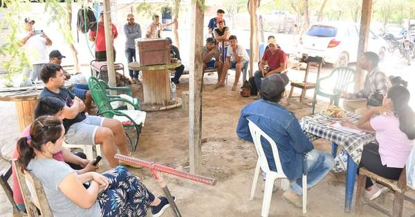 Pozo Hondo: Jóvenes apicultores se involucran en el proyecto ABE Chaco