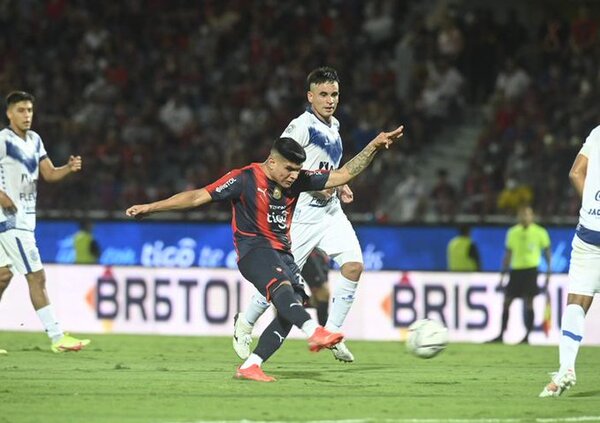Cerro Porteño debuta recibiendo al supercampeón Ameliano