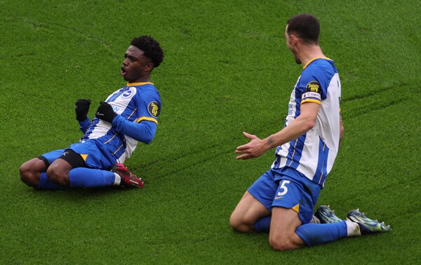 Brighton de Julio Enciso dejó sin FA Cup al Liverpool | 1000 Noticias